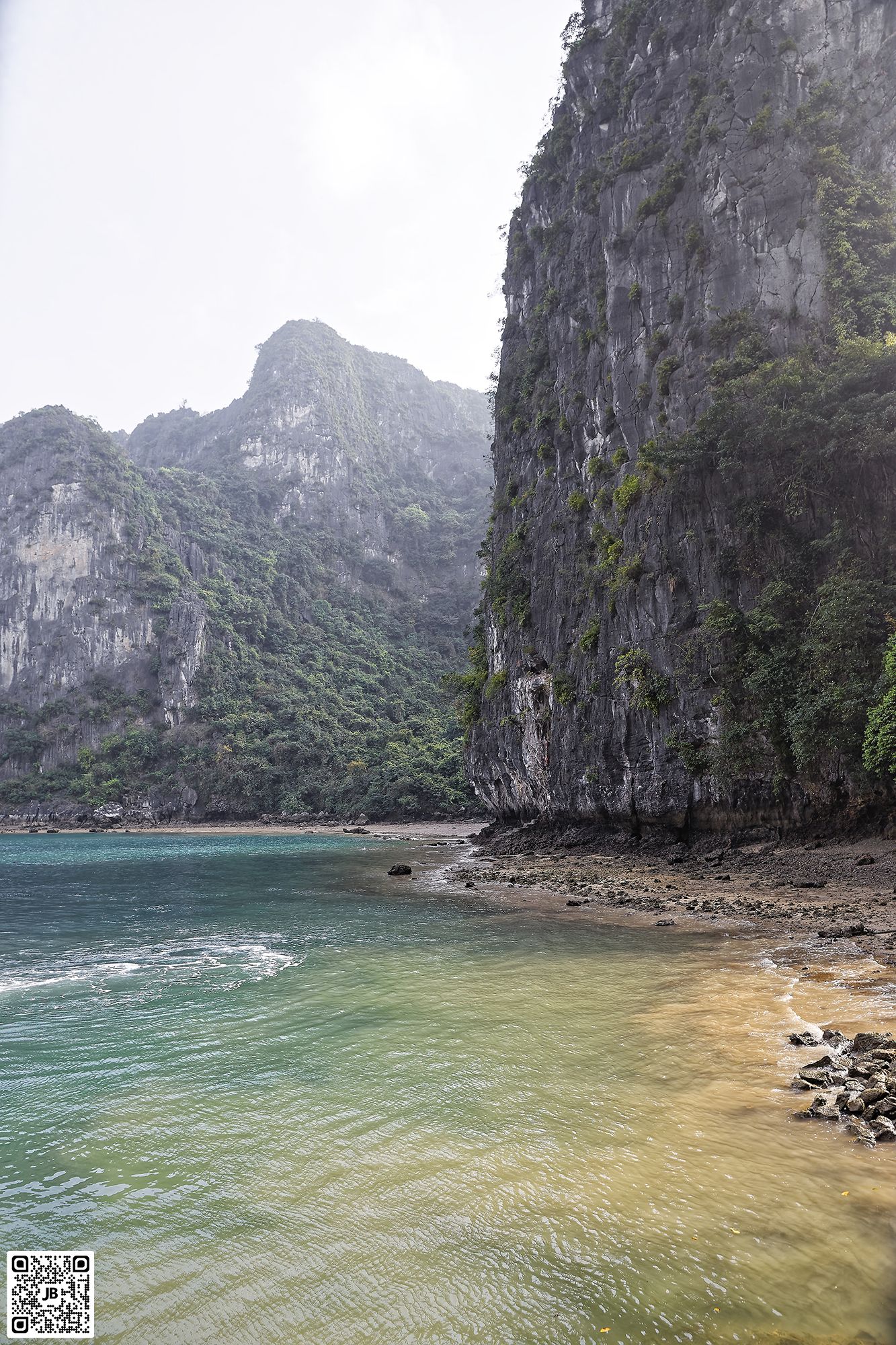 vietnam baie ha long ile de bo hon avril 2015 haute resolution